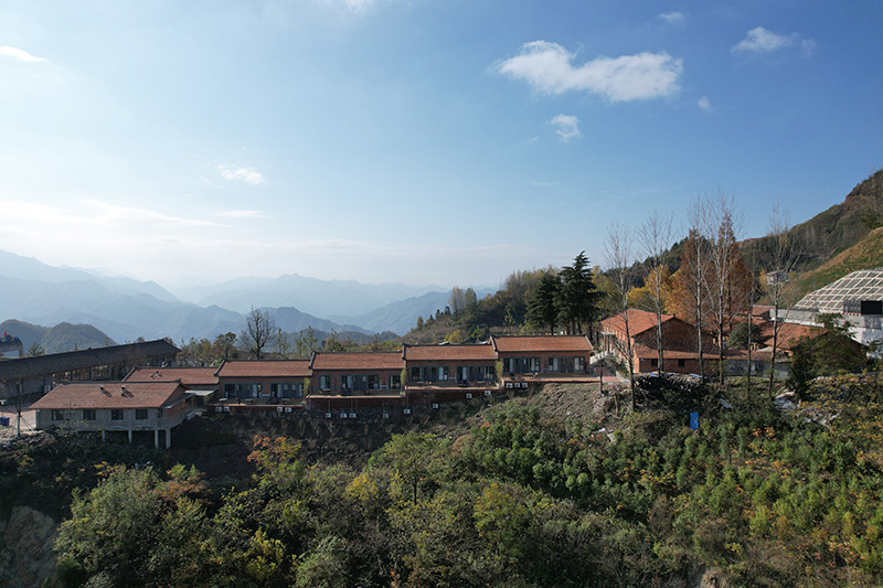 15、湖北鄖陽云蓋寺綠松石國家礦山公園-(2).jpg